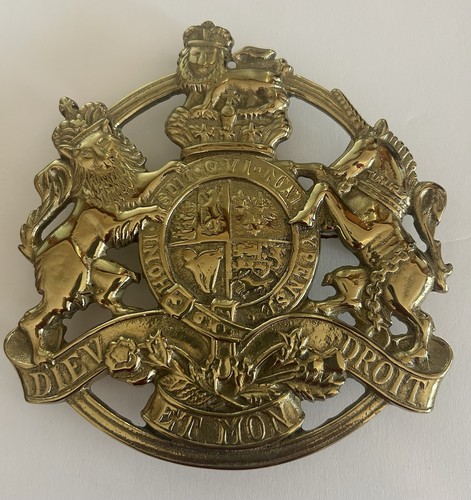 Vintage kings arms trivet - arms, 1953
