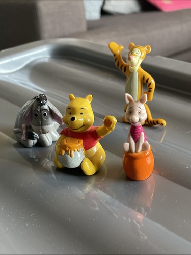 Winnie the pooh and - pooh, friends