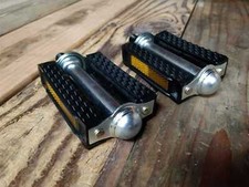 Classic 1/2" Block PEDALS