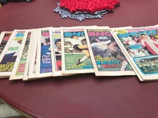 SHOOT FOOTBALL MAGAZINES -