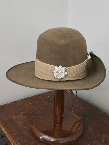 Vintage 70s akubra slouch - vintage,