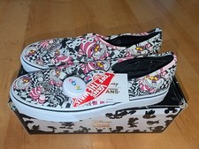 Disney x Vans Alice in