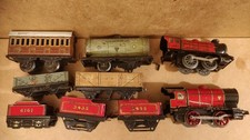 2 Hornby 0 Gauge clockwork M1