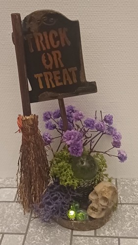 Dolls house halloween - house,
