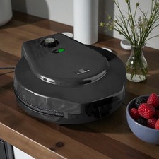 Pizza Maker Ceramic Plates