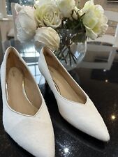 Real fur Ivory CLARKS Low Heel Court Shoes EU39 UK 6.5 Winter Wedding Party FAB