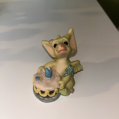 Pocket dragons figurine happy - pocket,