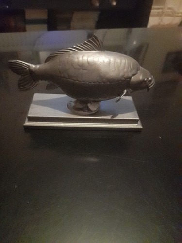 Carp figurine the - carp,