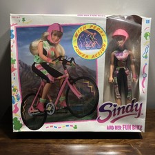 Vintage  Hasbro 1990 Sindy &