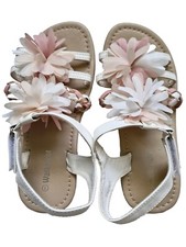 WALKRIGHT GIRLS WHITE AND PINK SANDALS SUMMER DRESS SHOES SIZE UK 1 EU 32