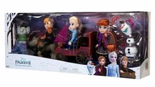 Disney Frozen II Petite Epic Journey Gift Set Anna, Elsa, Sven, Kristoff & Olaf.