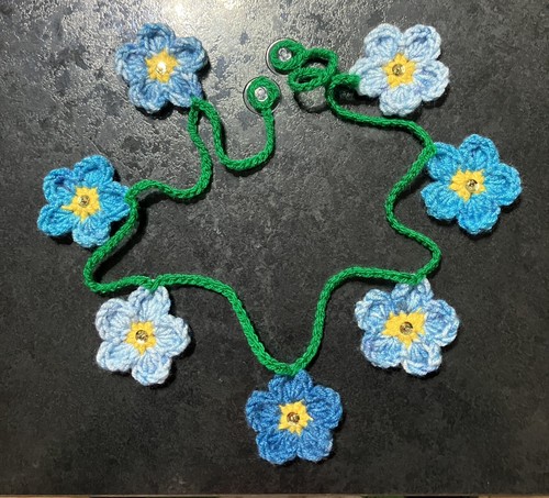 Hand crochet forget - hand,