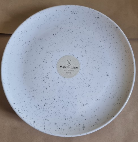 Dark grey white colourful - dark,