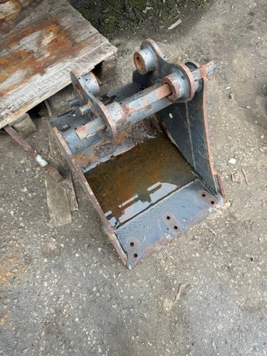 Old stock jcb - 18",