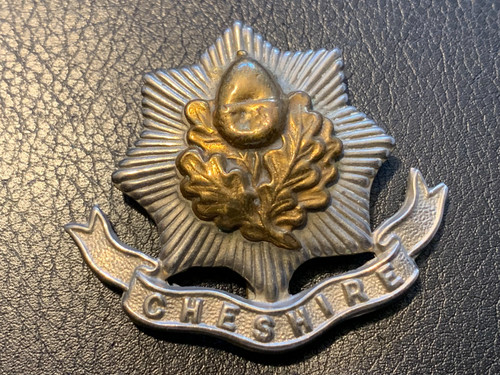 Cheshire regiment cap badge - cap,