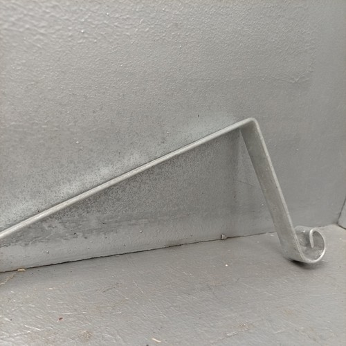 Scrolled hip iron 300mm - scrolled,