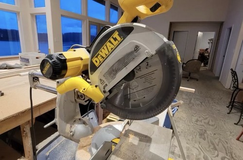 Dewalt dust collector - collector,, miter