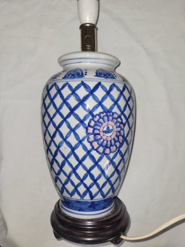 Hand painted chinese - hand, lamp