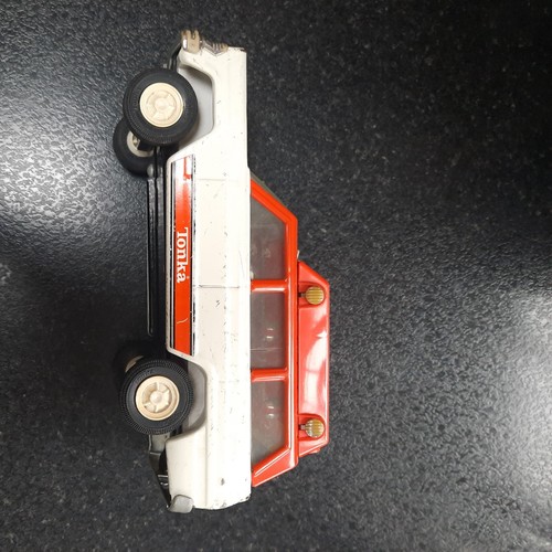 Tonka jeep rescue ambulance - jeep,