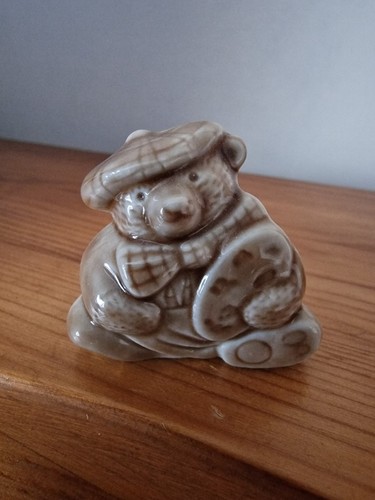 Wade bear ambitions - wade, (artistic