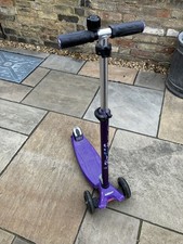 Micro Scooter Maxi LED Wheels Purple Ages 5-12 Adjustable 3 Wheel Scooter