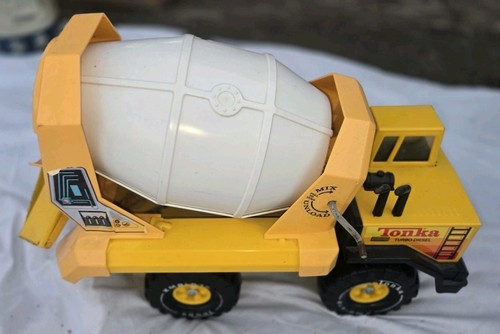 Vintage 1980s tonka cement - vintage,