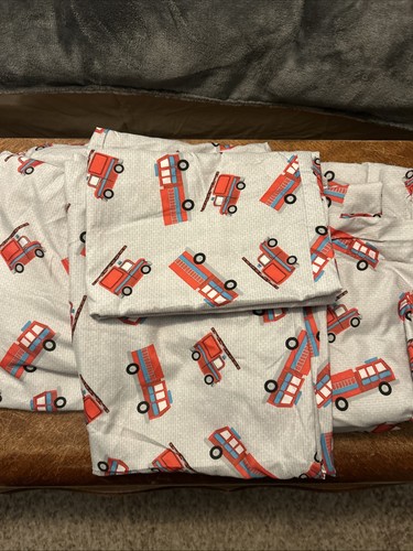 Fire truck 100 - cotton, sheets