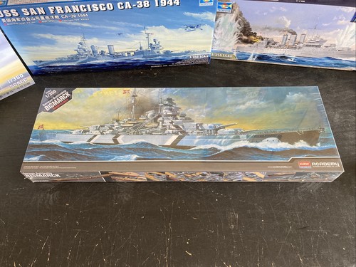 Academy ww2 german battleship - german,