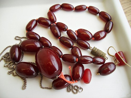Antique cherry amber - antique, marbled