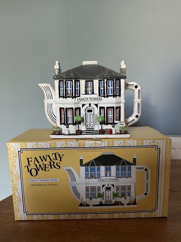 Fawlty towers ornamental - fawlty,