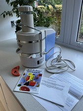 Jack Lalannes Power Juicer  Model CL-003AP 200w (fruit / vegetables) PLEASE READ