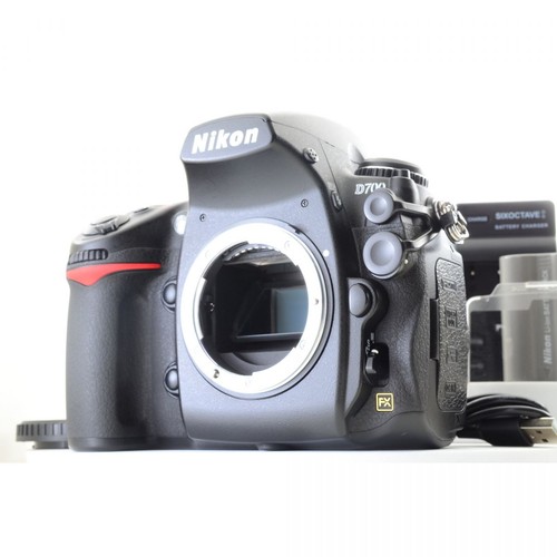 Nikon d700 mp dslr - nikon,