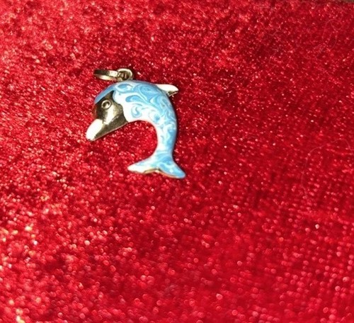 9ct gold dolphin charm - 9ct, charm/pendent