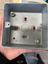 MEM M8340 1 Gang Grid Box box