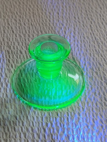 Uranium vaseline green - uranium,
