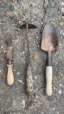 Vintage handcrafted Garden Hand Tools ??For Seedbeds /pots & Tight Spaces ??