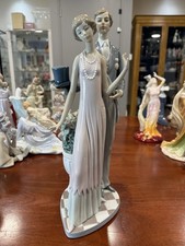 Large Lladro High Society Figurine #1430