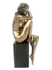 Body Talk Erotic Figure Nude