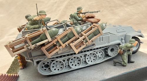 Airfix vintage 32 hanomag - airfix,