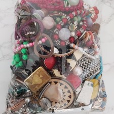 Joblot 2KG BROKEN Jewellery Bundle Upcycle Art Craft Repair Beads Harvest