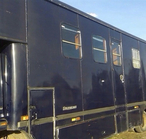 Ton horsebox - 7.5,