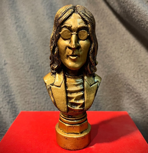 John lennon miniature - miniature, golden