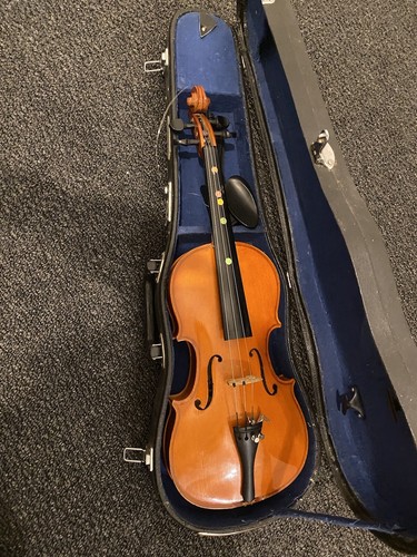 Violin skylark brand - skylark,