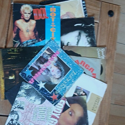 Various artists singles in - various,
