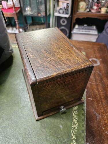 Vintage oak cigarette - oak,
