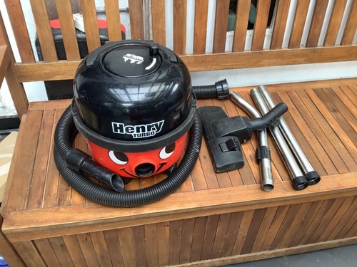 Henry turbo red - &, black