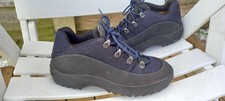 Bally A -Riga Navy Walking
