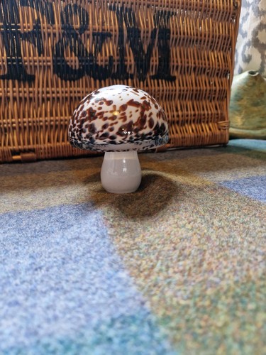 Wedgwood glass mushroom - wedgwood,