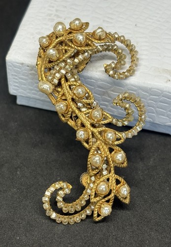 Vintage miriam haskell - vintage,
