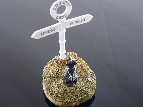 Lilliput lane the - the, little
